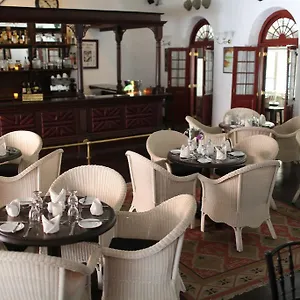 Отель Royal Bar &, Канди